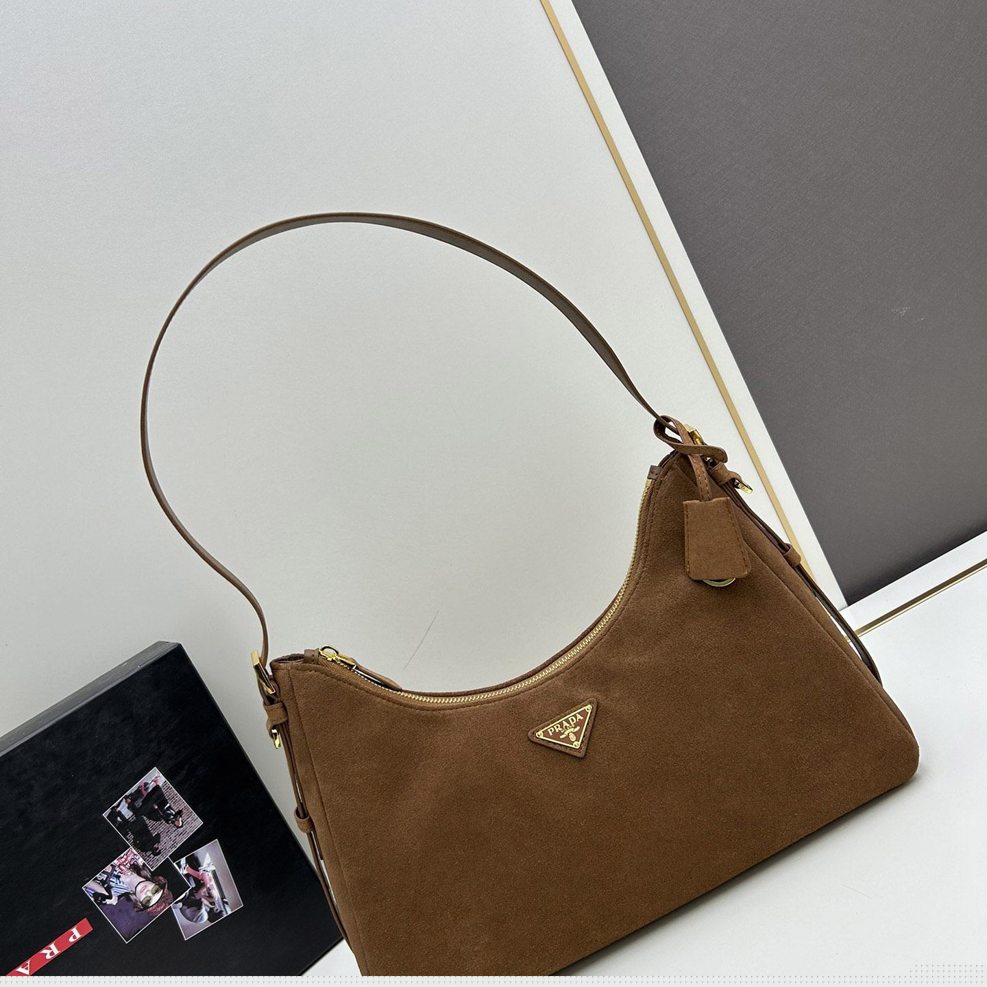 Pra*a top handle bags